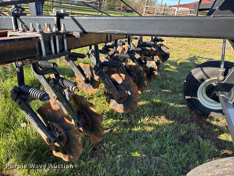 image for item FG0235 Tye 304-413 no-till drill caddy