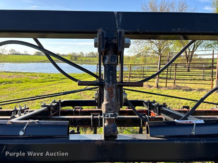 image for item FG0235 Tye 304-413 no-till drill caddy