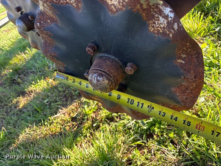 image for item FG0235 Tye 304-413 no-till drill caddy