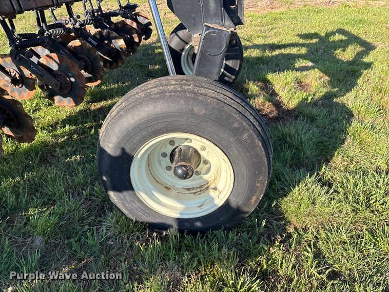 image for item FG0235 Tye 304-413 no-till drill caddy