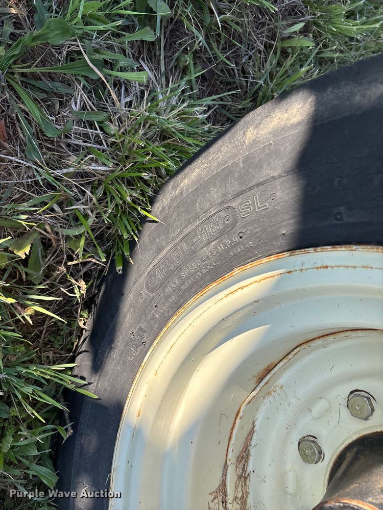 image for item FG0235 Tye 304-413 no-till drill caddy