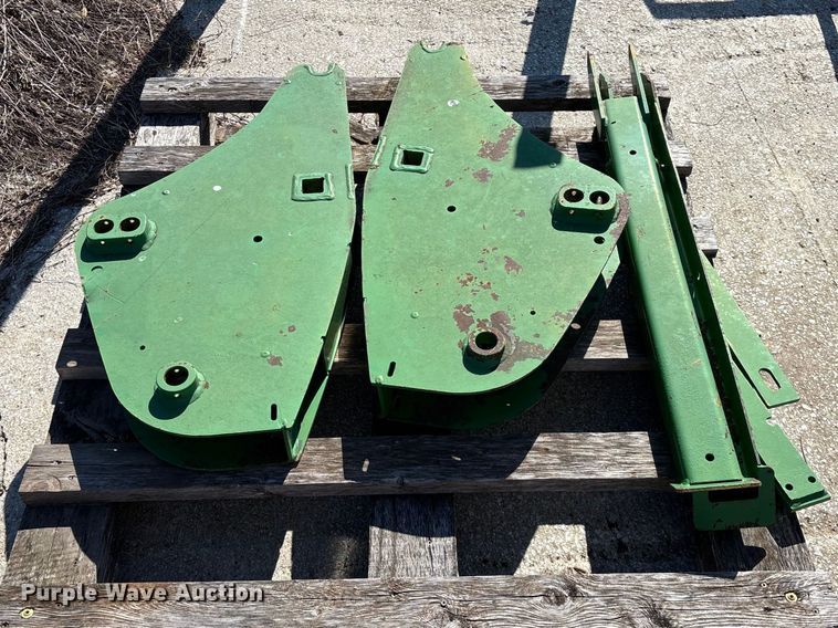 image for item FG0236 John Deere 640 loader parts