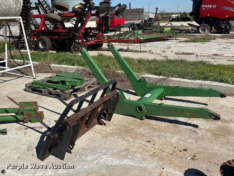 image for item FG0236 John Deere 640 loader parts