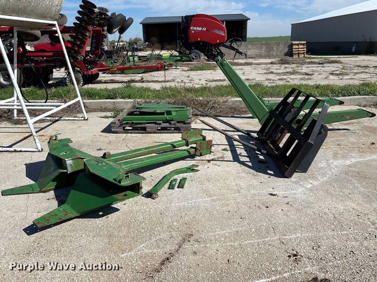 image for item FG0236 John Deere 640 loader parts