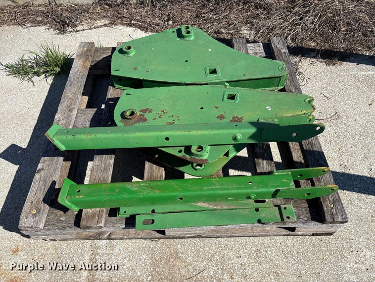 image for item FG0236 John Deere 640 loader parts