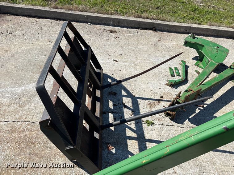 image for item FG0236 John Deere 640 loader parts