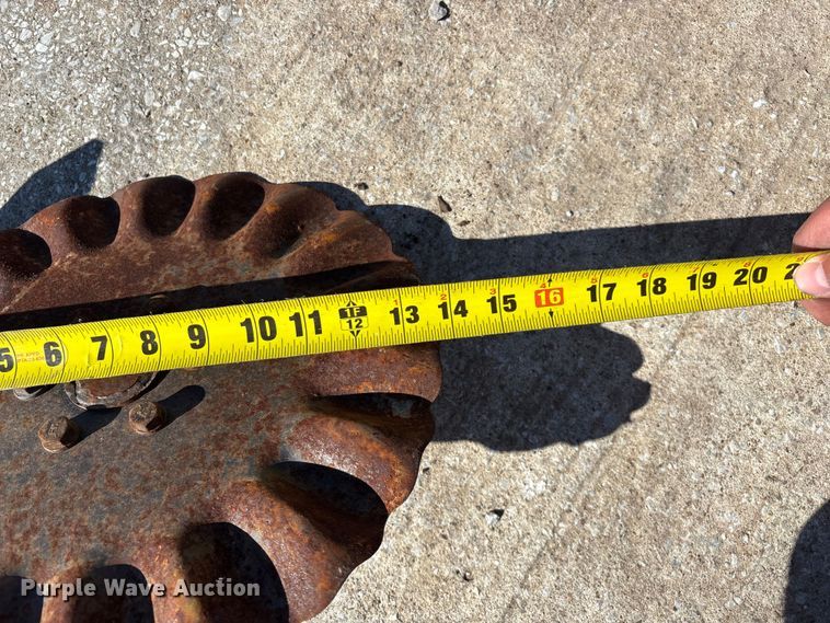 image for item FG0237 (13) no-till coulters