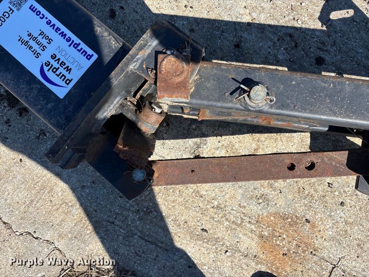 image for item FG0238 (2) Yetter row markers