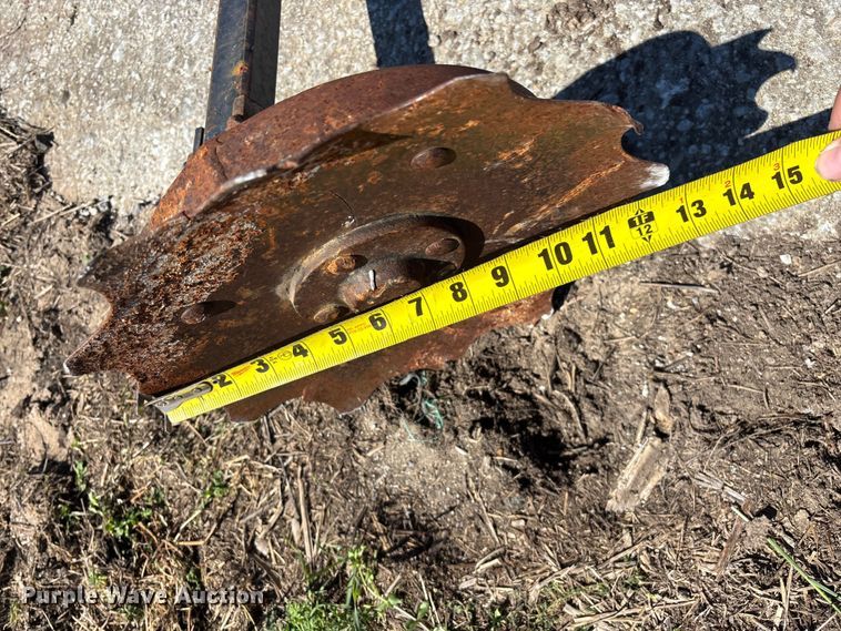 image for item FG0238 (2) Yetter row markers