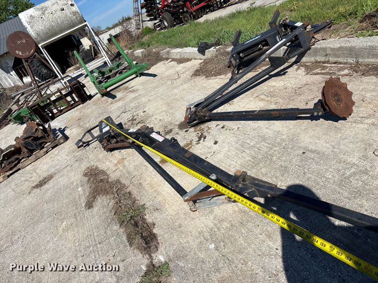 image for item FG0238 (2) Yetter row markers