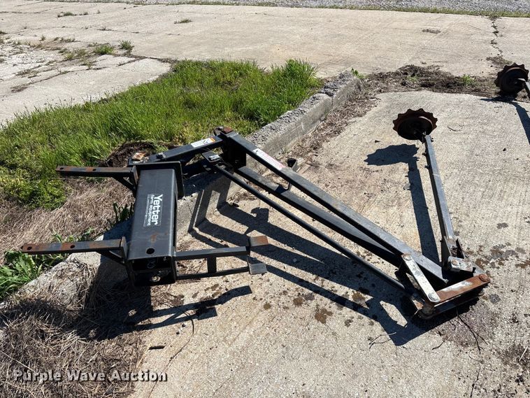 image for item FG0238 (2) Yetter row markers