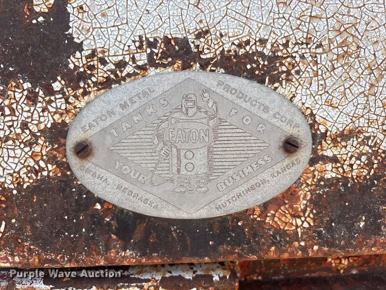image for item FG2887 Eaton Metal Products 4203 6-60 fuel tank bed and chassis