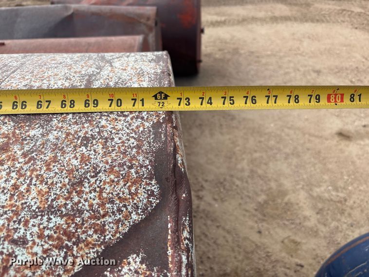 image for item FG2888 (7) fuel tanks