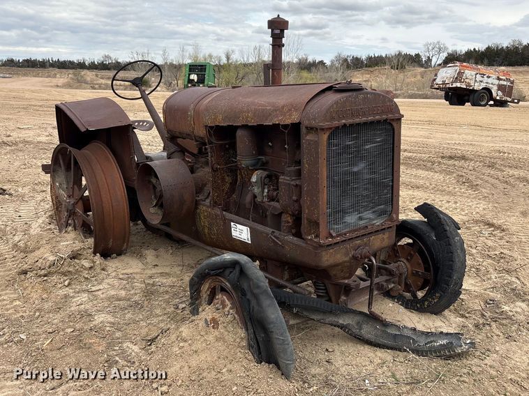 image for item FG2889 McCormick-Deering tractor