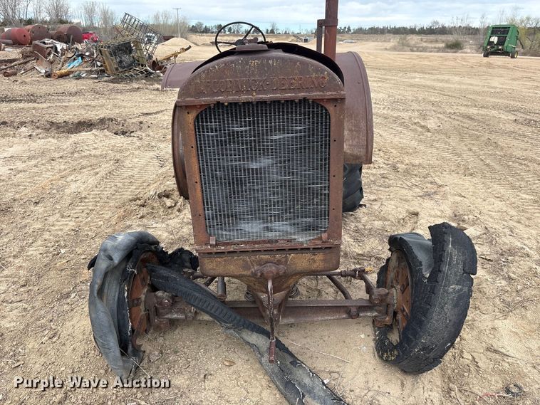 image for item FG2889 McCormick-Deering tractor