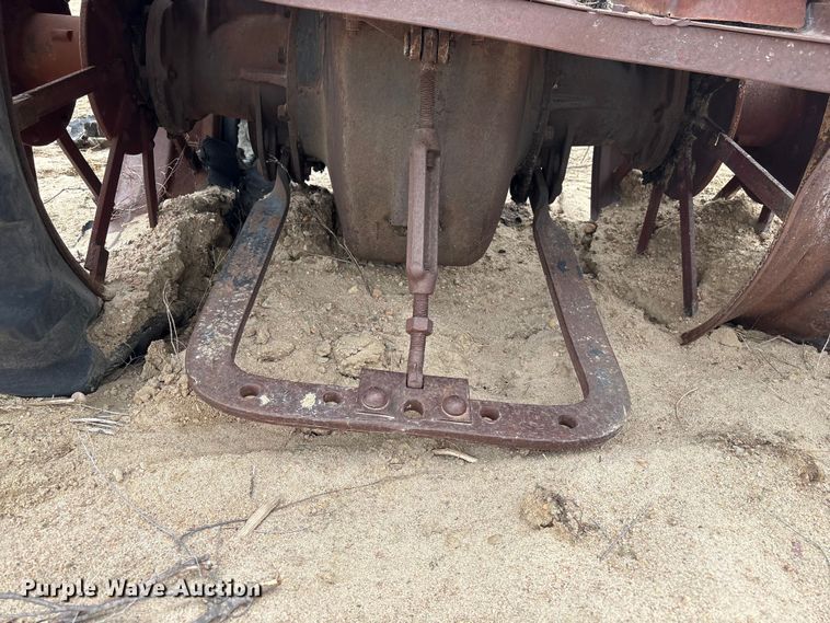 image for item FG2889 McCormick-Deering tractor