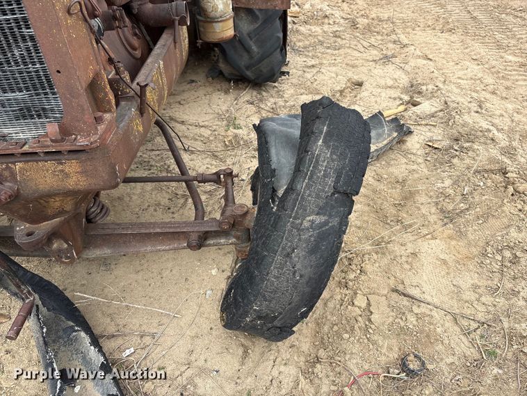 image for item FG2889 McCormick-Deering tractor