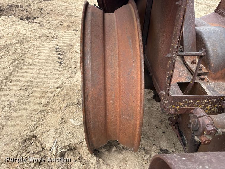 image for item FG2889 McCormick-Deering tractor
