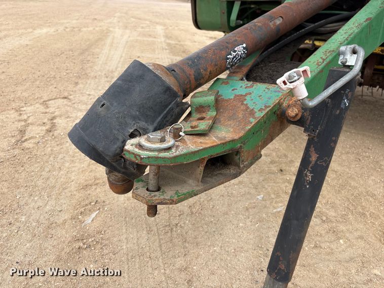 image for item FG2894 John Deere 535 round baler