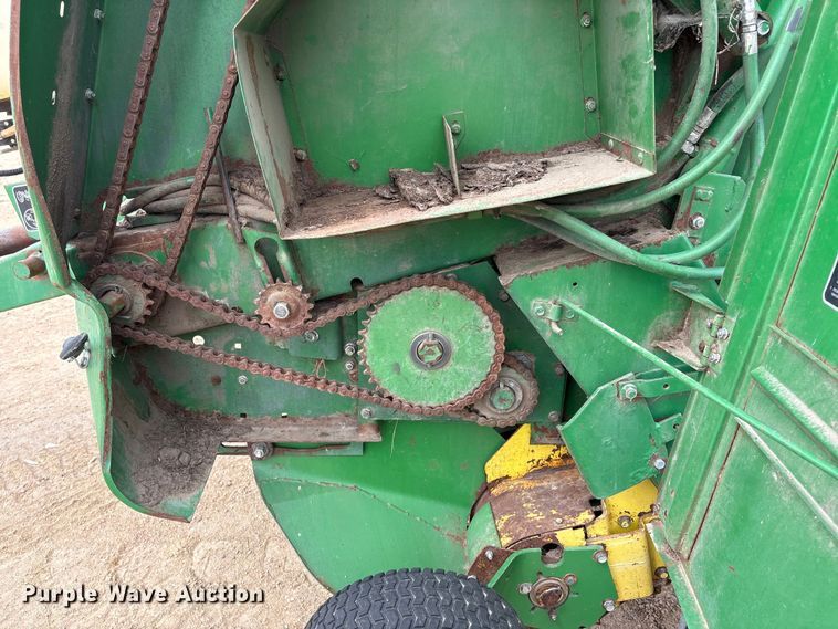 image for item FG2894 John Deere 535 round baler