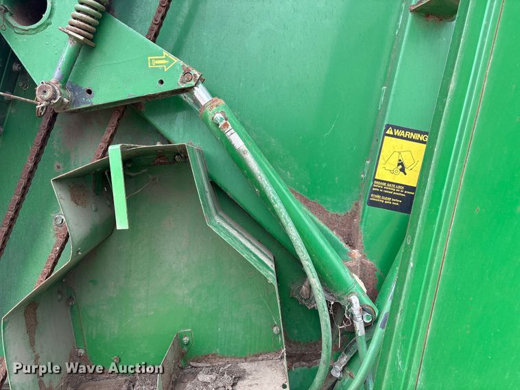image for item FG2894 John Deere 535 round baler