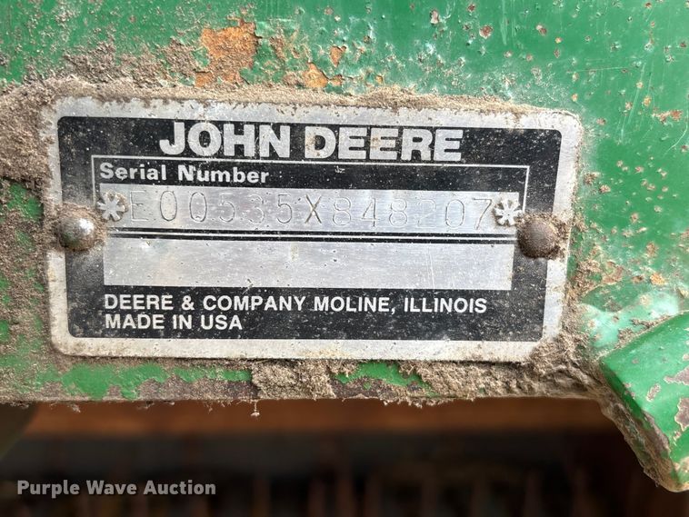 image for item FG2894 John Deere 535 round baler