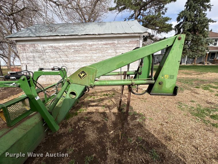 image for item FG2895 John Deere 158 loader with grapple