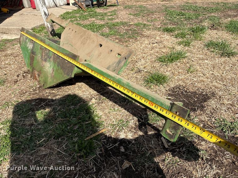 image for item FG2895 John Deere 158 loader with grapple