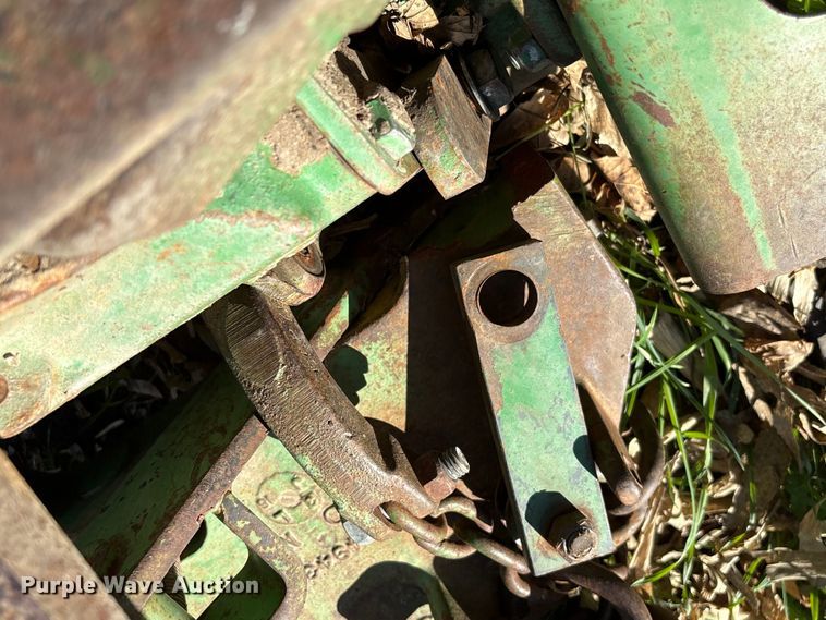 image for item FG2896 John Deere 350 sickle mower