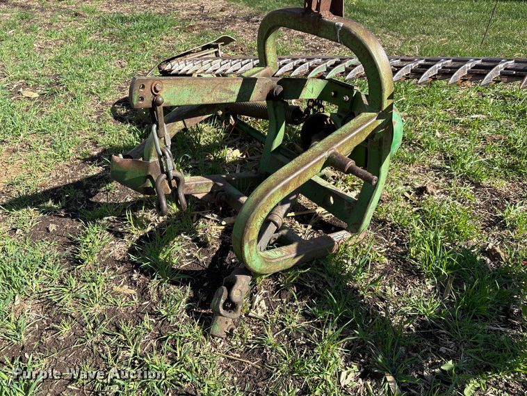 image for item FG2896 John Deere 350 sickle mower