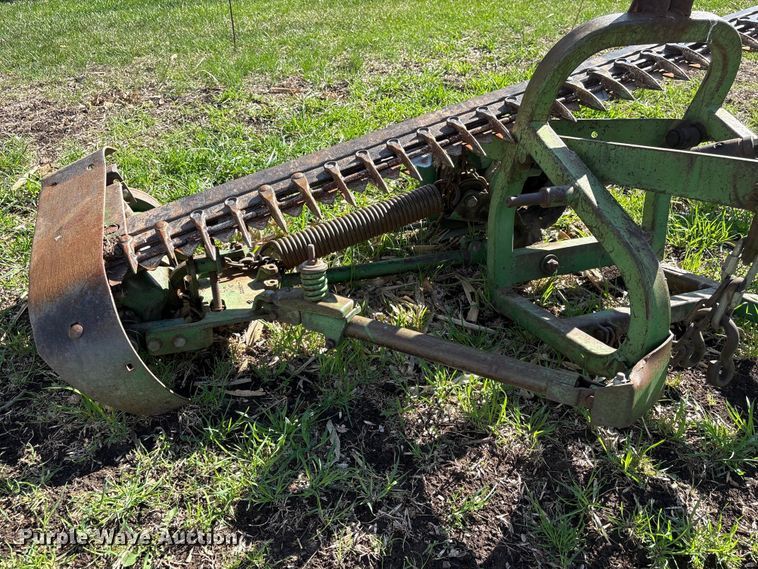 image for item FG2896 John Deere 350 sickle mower