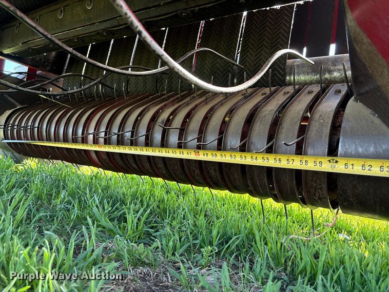 image for item FG2897 Case IH 8465A round baler