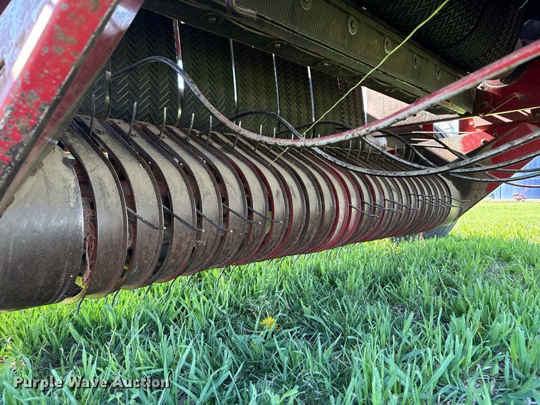 image for item FG2897 Case IH 8465A round baler