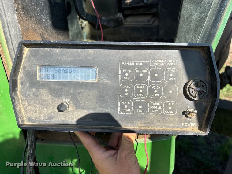 image for item FG2897 Case IH 8465A round baler