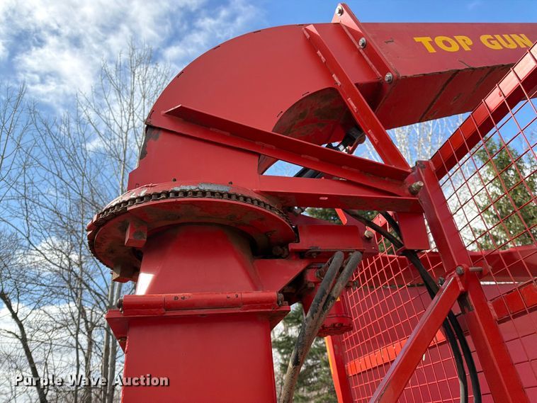 image for item FK0053 Highline Top Gun TG V2 bale processor