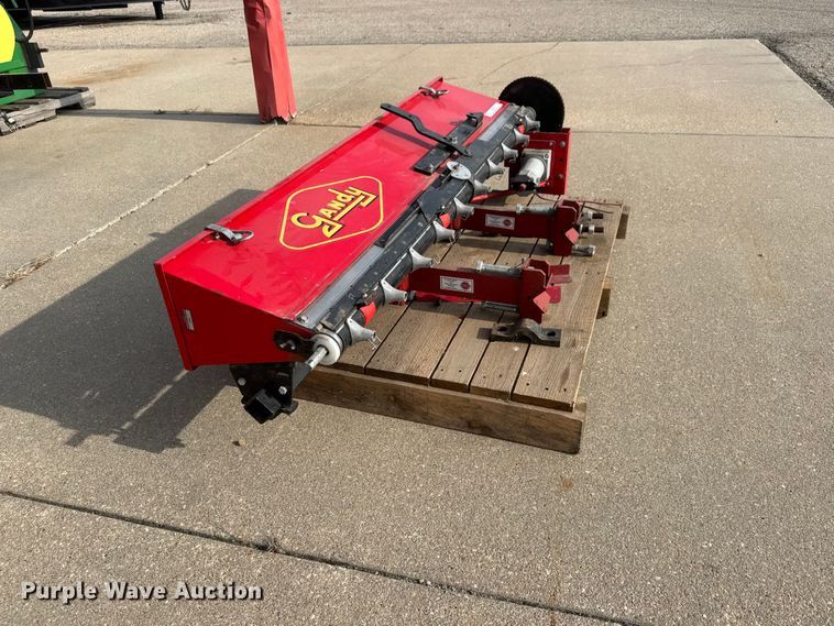 image for item MX9039 Gandy seeder box