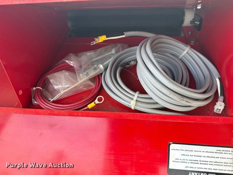 image for item MX9039 Gandy seeder box