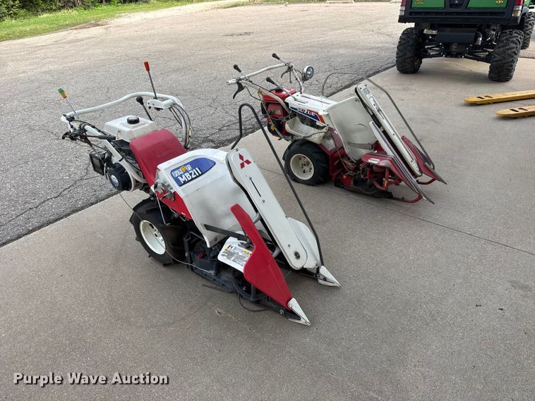 image for item MX9040 (2) Mitsubishi reaper binders