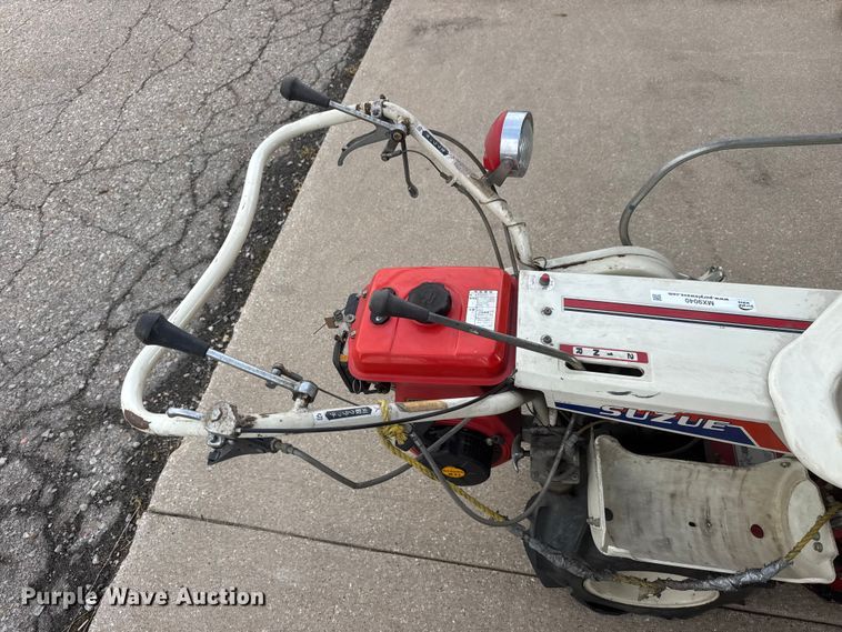 image for item MX9040 (2) Mitsubishi reaper binders