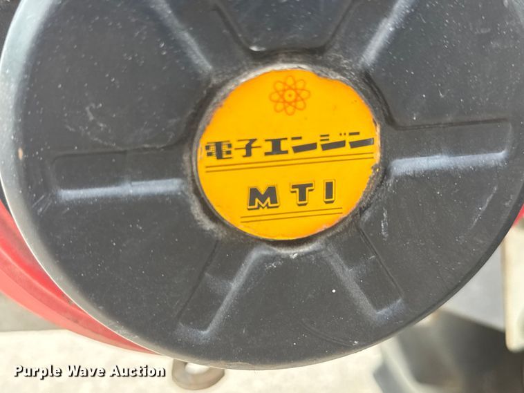 image for item MX9040 (2) Mitsubishi reaper binders