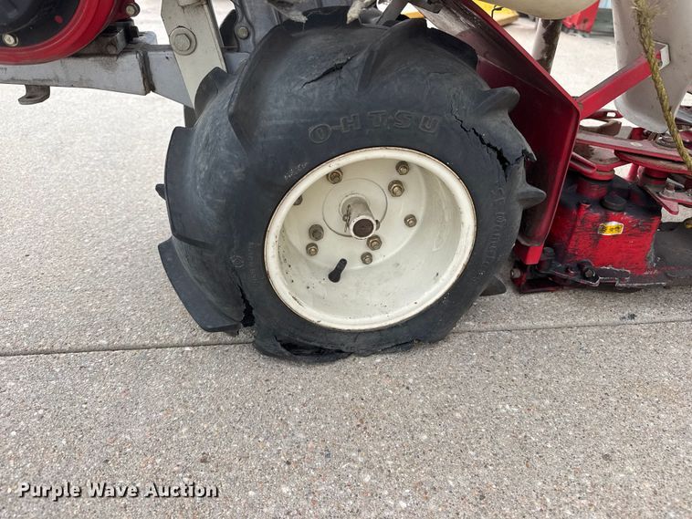 image for item MX9040 (2) Mitsubishi reaper binders