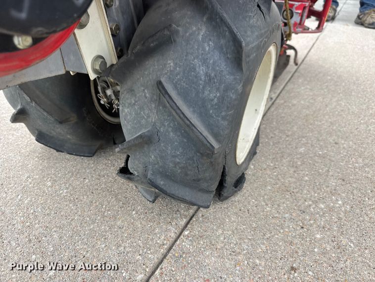 image for item MX9040 (2) Mitsubishi reaper binders