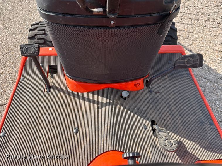 image for item MX9042 Kubota BX2370 MFWD tractor