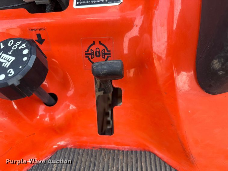 image for item MX9042 Kubota BX2370 MFWD tractor