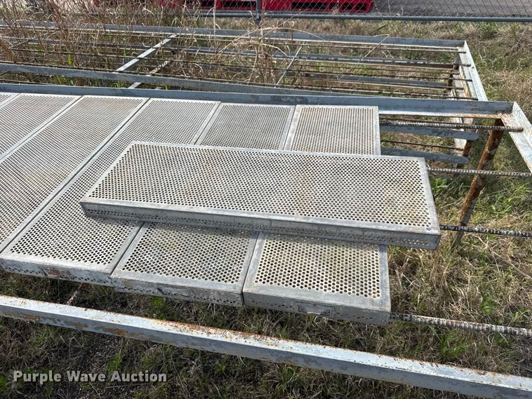 image for item MX9043 (12) greenhouse benches