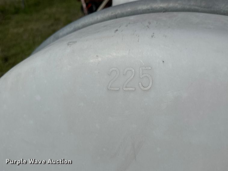 image for item MX9049 Poly tank