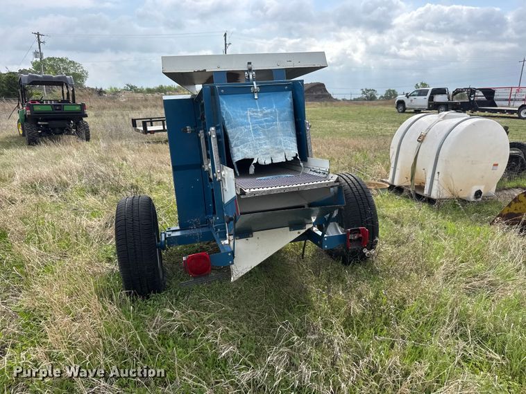 image for item MX9050 Almaco LPR-D thresher