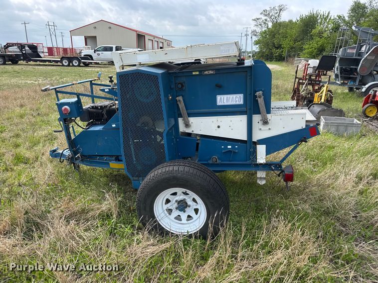 image for item MX9050 Almaco LPR-D thresher