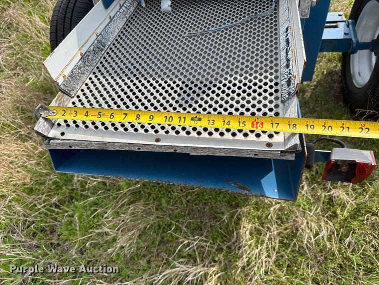 image for item MX9050 Almaco LPR-D thresher