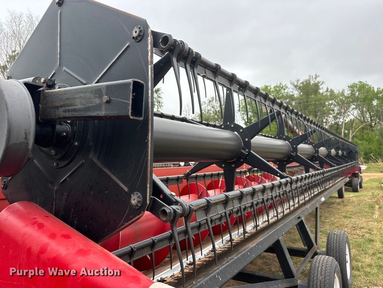 image for item MX9101 2011 Case IH 3020 Terra Flex flex head